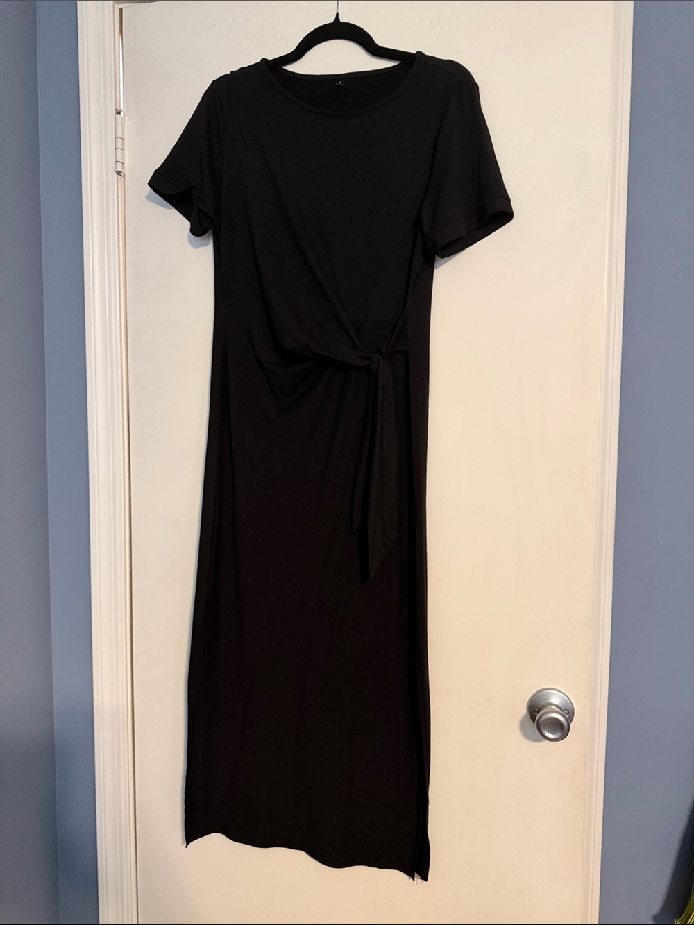 Black Short-Sleeve Tie-Waist Maxi Dress